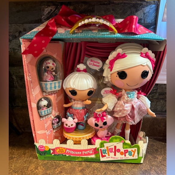 Lalaloopsy Toys Loops Princess Party Set Sizzle La Sweet Large New